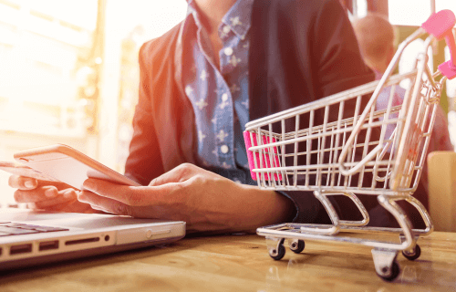 چگونه میتوانیم یک فروشگاه اینترنتی راهاندازی کنیم؟ (آموزش کامل)