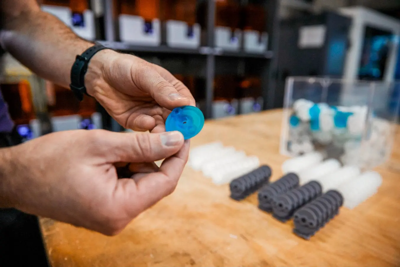 پردازش‌های نهایی در پرینتر سه بعدی محصولی دقیق آماده می‌کنند.